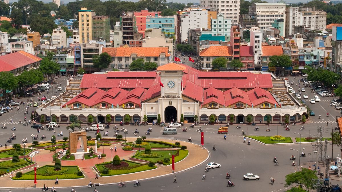 Dịch Vụ Thuê Xe Máy Giao Tận Nơi Tại Sân Bay Tân Sơn Nhất – Nhanh Chóng, Tiện Lợi, Giá Tốt
